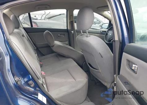 2008 Nissan Sentra 2.0S z USA, uszkodzony, nr VIN 3N1AB61E18L744655